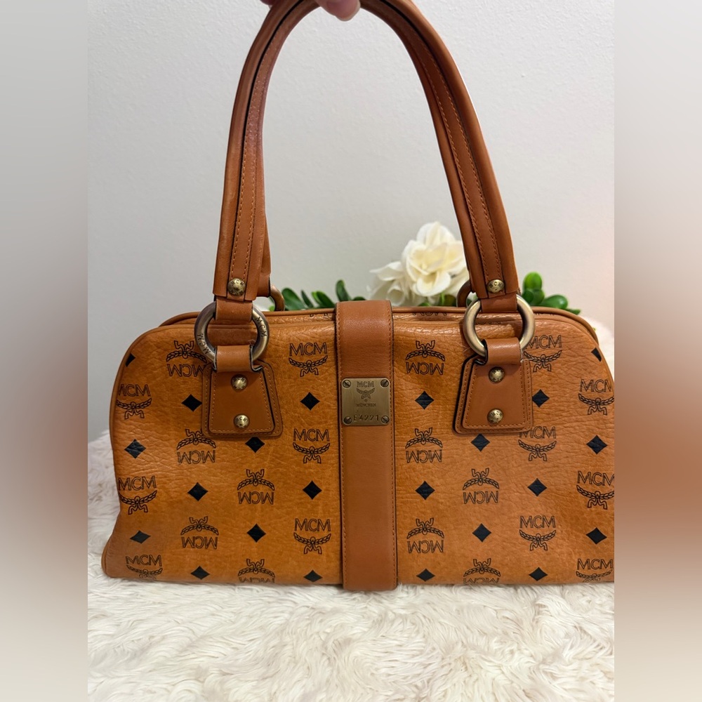 MCM Brown Leather Shoulder Bag - Picture 2 of 14